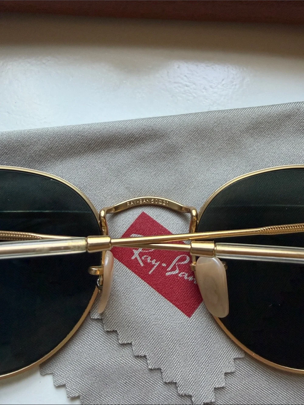 Ray-Ban Round Metal Polarized sunglasses
